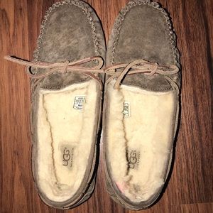 Ugg Dakota Slippers
